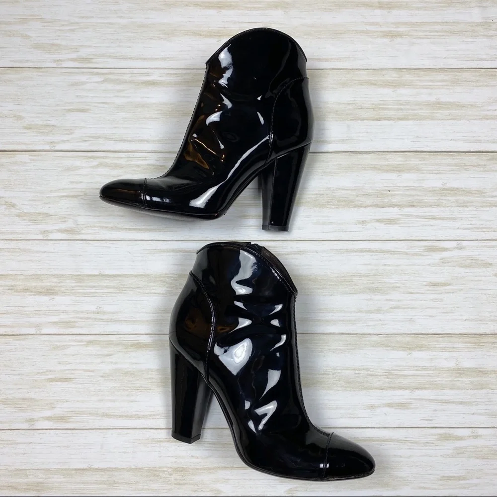 BURBERRY black patent leather ankle boots - Picture 8 of 14